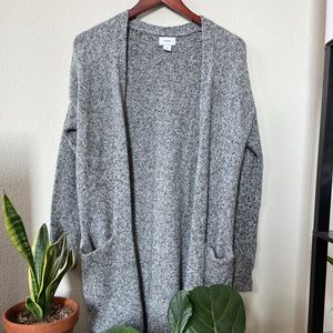 Old Navy Long Heathered Grey Open Front Cardigan with Pockets